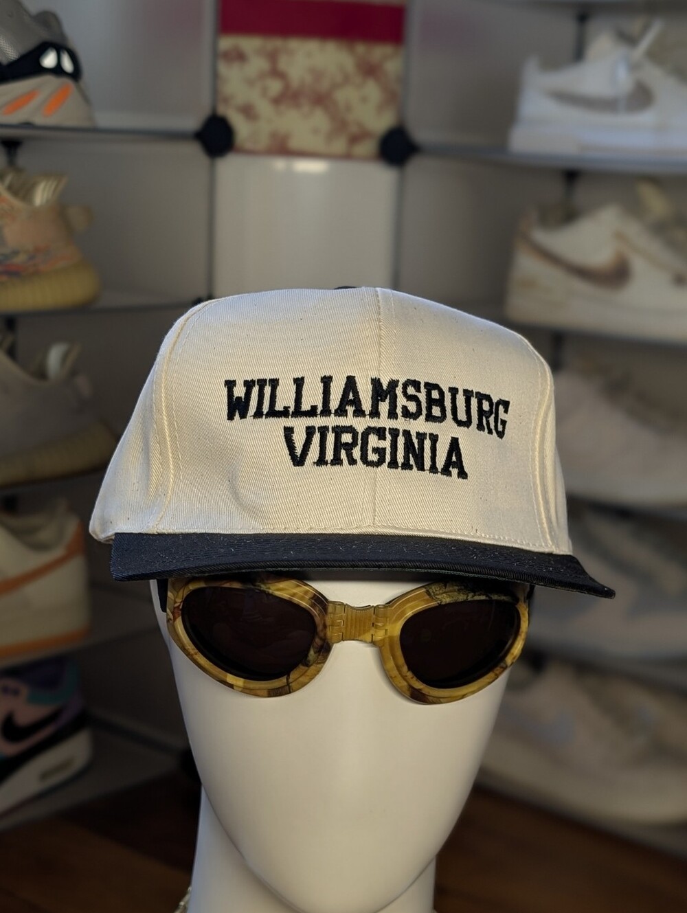Williamsburg Virginia Vintage Hat (OS)